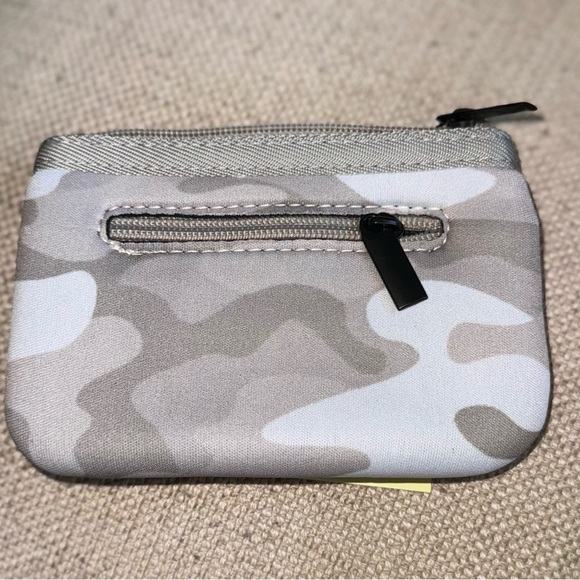 Lemonbella Lexi Keychain Neoprene Wallet in Champagne Camo - Picture 3 of 3